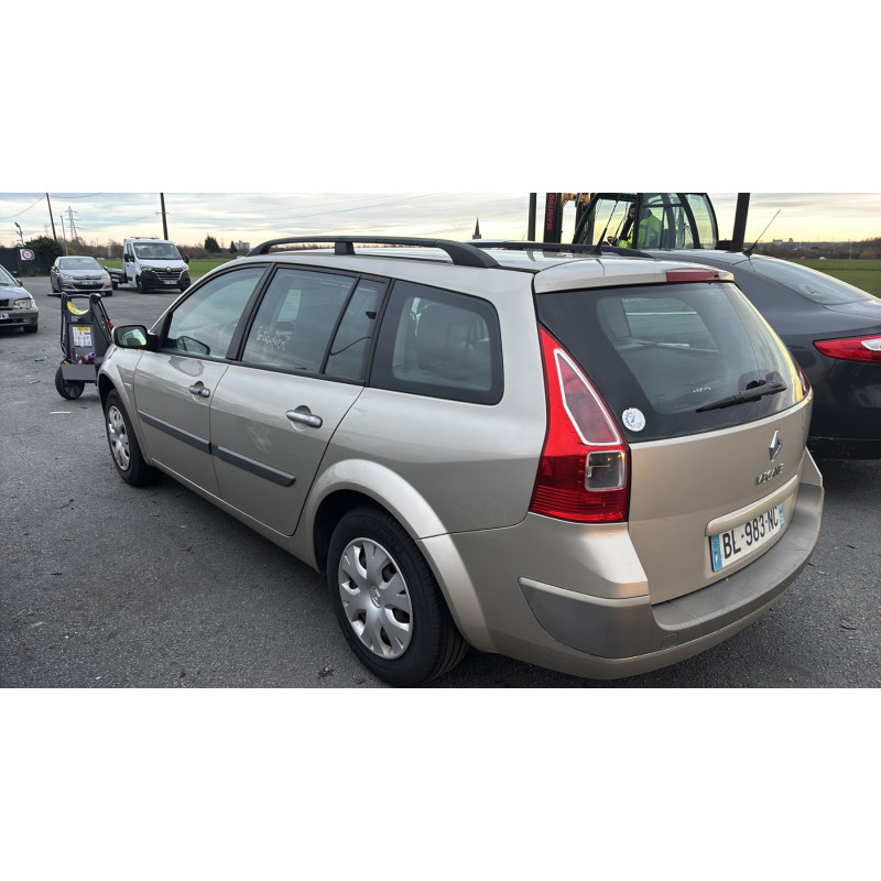Malle/Hayon arriere RENAULT MEGANE 2 Photo n°8