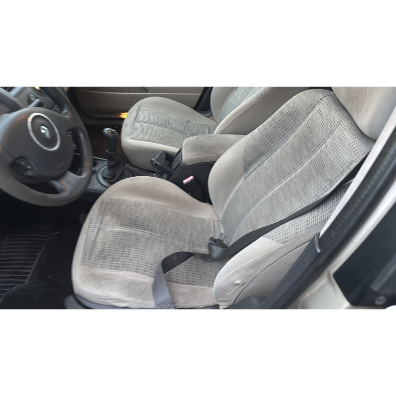 Malle/Hayon arriere RENAULT MEGANE 2 Photo n°15