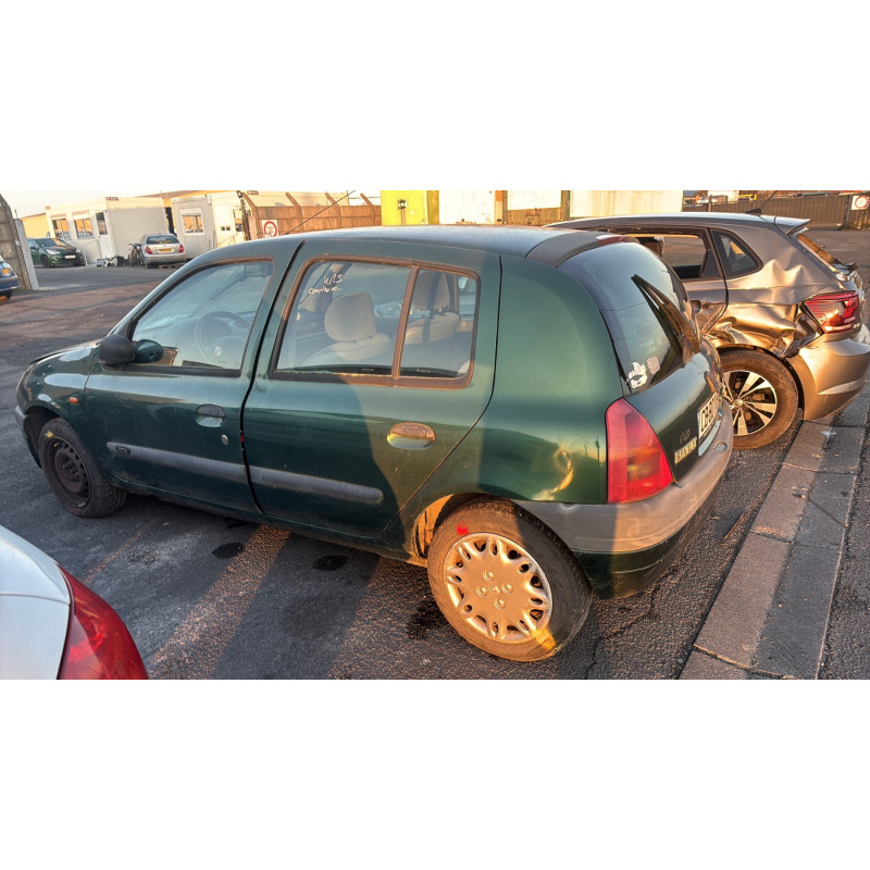 Optique avant principal droit (feux)(phare) RENAULT CLIO 2 Photo n°13
