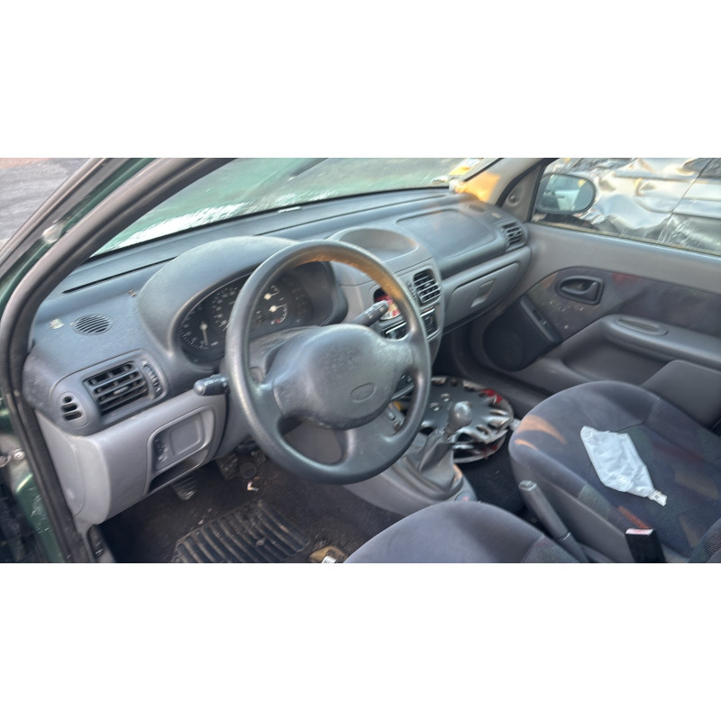 Optique avant principal droit (feux)(phare) RENAULT CLIO 2 Photo n°18
