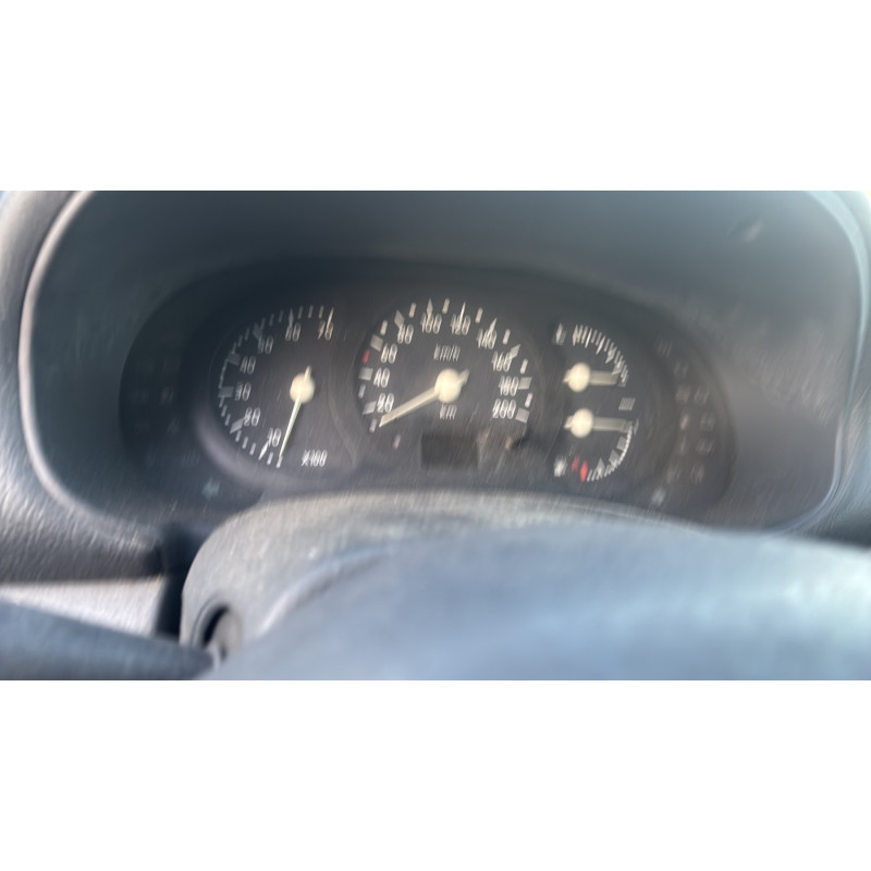 Optique avant principal droit (feux)(phare) RENAULT CLIO 2 Photo n°20