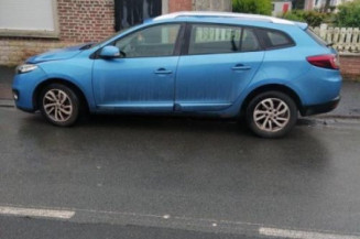 Pare choc arriere RENAULT MEGANE 3
