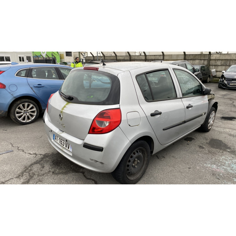 Ressort de suspension arriere droit RENAULT CLIO 3 Photo n°3