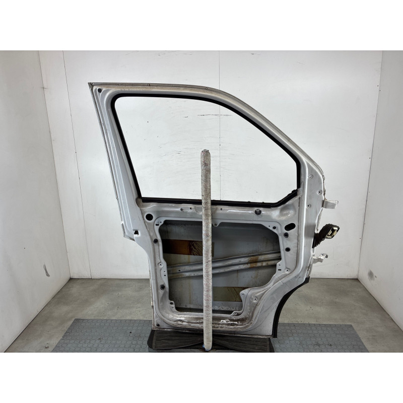 Porte avant gauche VOLKSWAGEN TRANSPORTER 5 Photo n°1