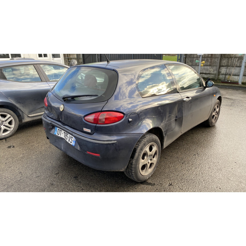 Feu arriere secondaire gauche (feux) ALFA ROMEO 147 Photo n°16