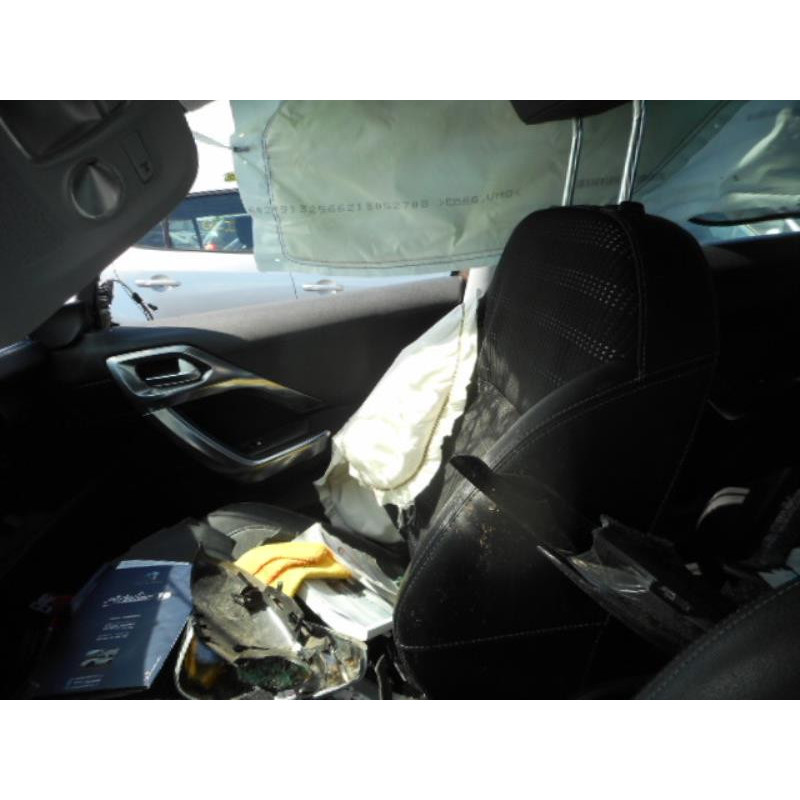 Cremaillere assistee PEUGEOT 2008 1 Photo n°6