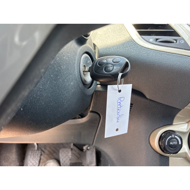 FORD FIESTA 6 PHASE 1 1.4 TDCI - 8V TURBO Photo n°3
