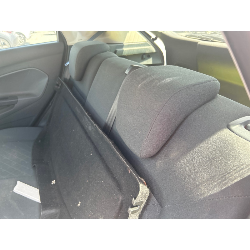 FORD FIESTA 6 PHASE 1 1.4 TDCI - 8V TURBO Photo n°9