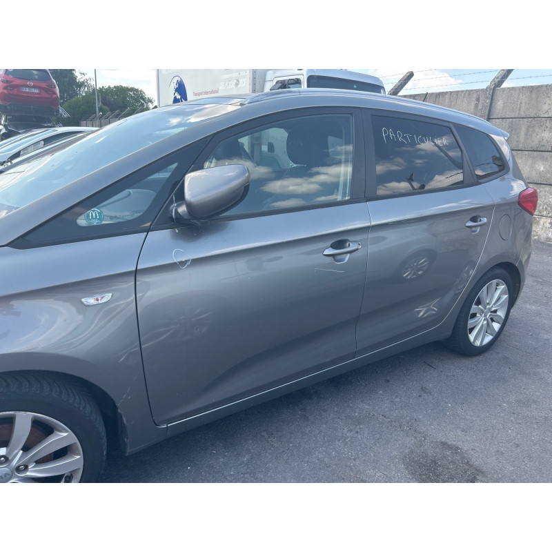 KIA CARENS 4 PHASE 1 1.7 CRDI - 16V TURBO Photo n°9