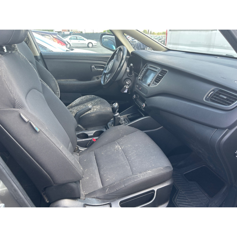 KIA CARENS 4 PHASE 1 1.7 CRDI - 16V TURBO Photo n°11
