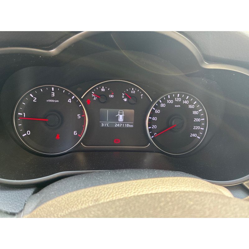 KIA CARENS 4 PHASE 1 1.7 CRDI - 16V TURBO Photo n°17