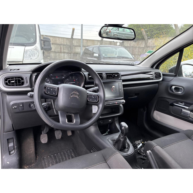 CITROEN C3 3 PHASE 1 1.2 VTI - 12V Photo n°7
