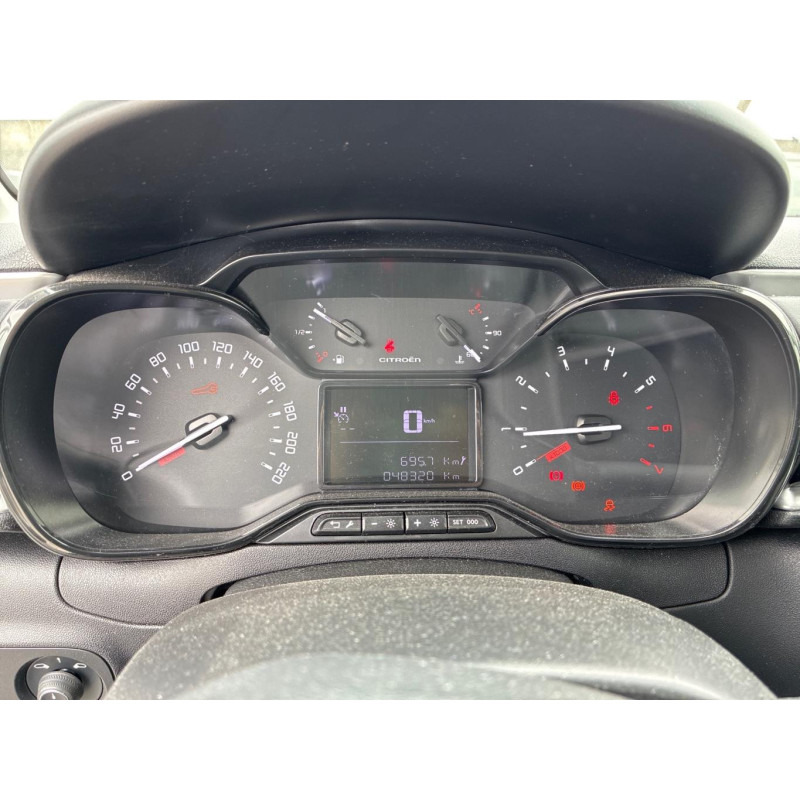 CITROEN C3 3 PHASE 1 1.2 VTI - 12V Photo n°15