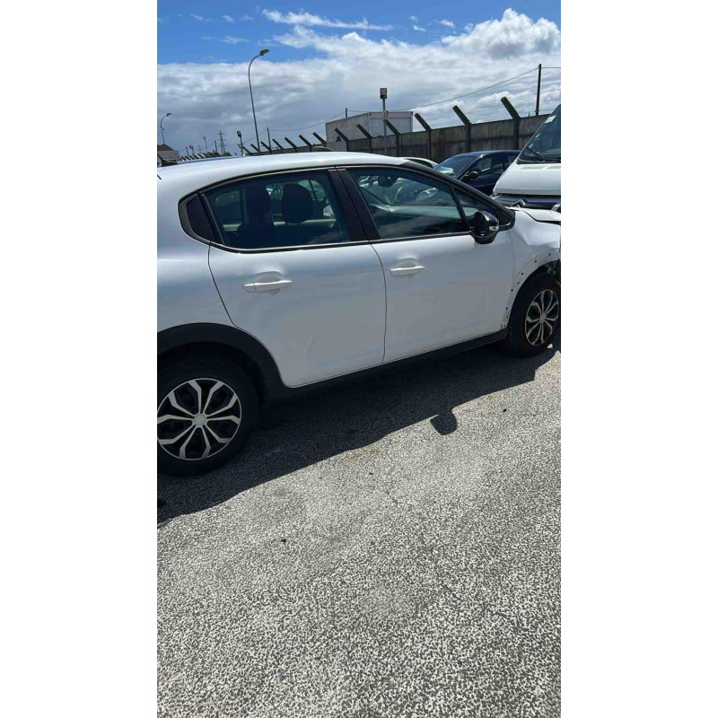 CITROEN C3 3 PHASE 1 1.2 VTI - 12V Photo n°19