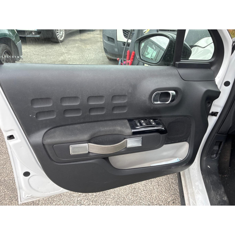 CITROEN C3 3 PHASE 1 1.2 VTI - 12V Photo n°20