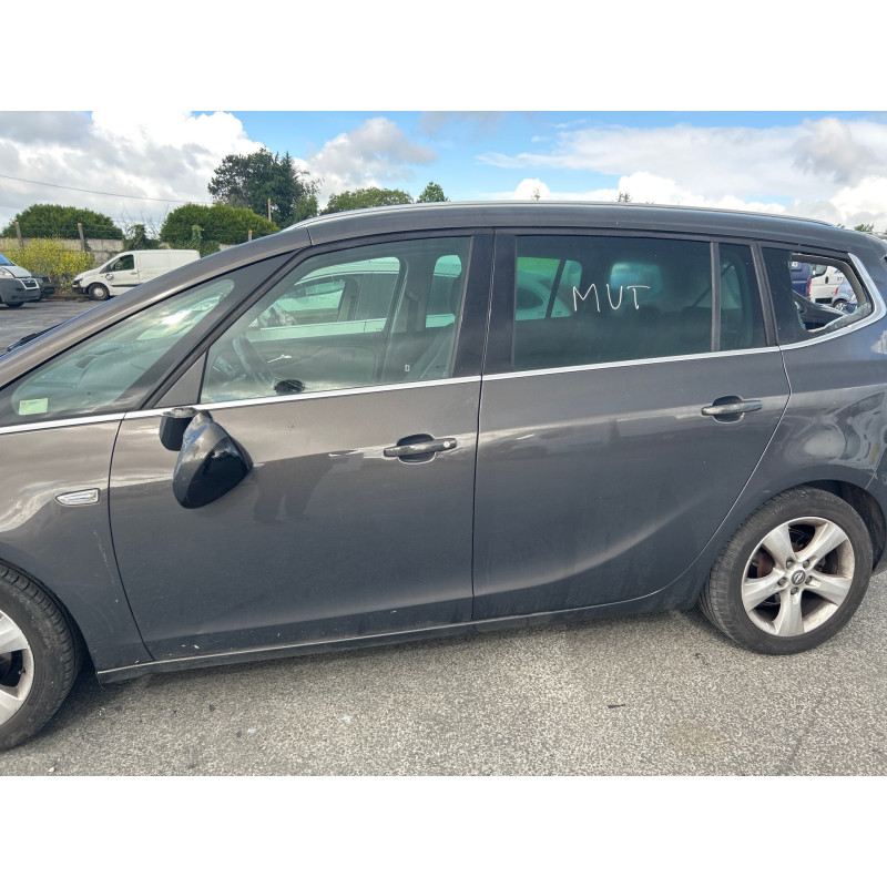 OPEL ZAFIRA TOURER C PHASE 1 2.0 CDTI - 16V TURBO Photo n°6