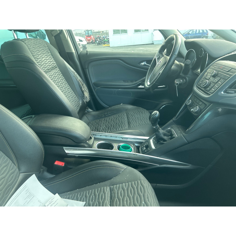 OPEL ZAFIRA TOURER C PHASE 1 2.0 CDTI - 16V TURBO Photo n°12