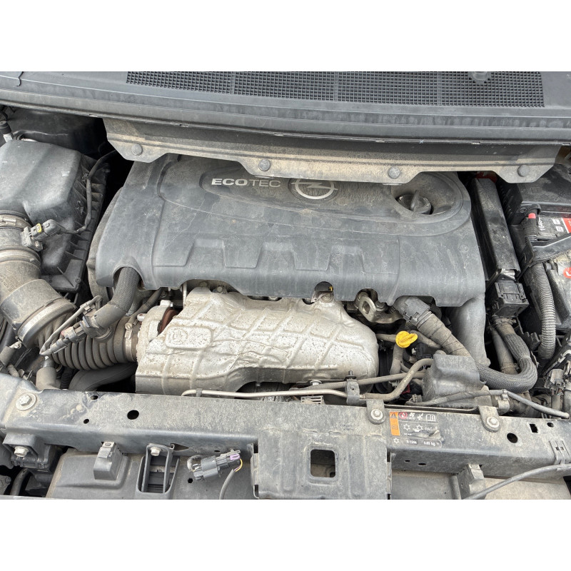 OPEL ZAFIRA TOURER C PHASE 1 2.0 CDTI - 16V TURBO Photo n°23