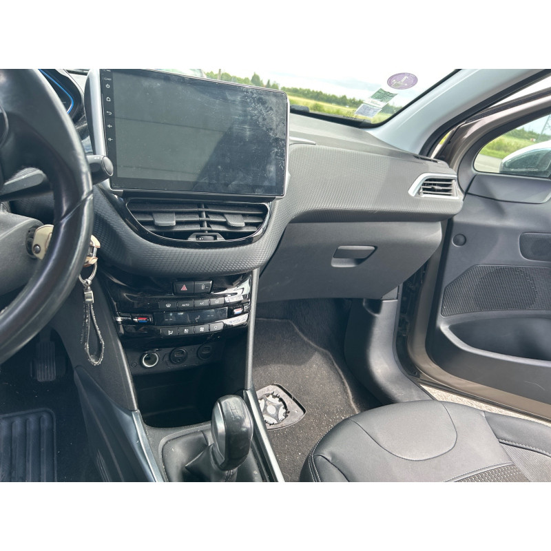 PEUGEOT 2008 1 PHASE 1 1.2 VTI - 12V Photo n°17