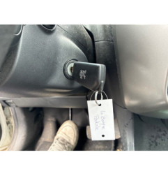 PEUGEOT 108 1.0 VTI - 12V