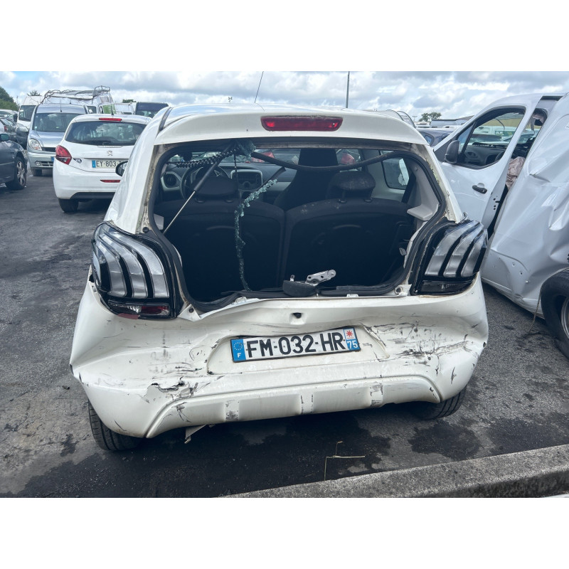 PEUGEOT 108 1.0 VTI - 12V Photo n°7
