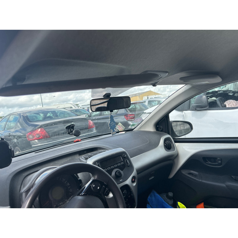 PEUGEOT 108 1.0 VTI - 12V Photo n°15