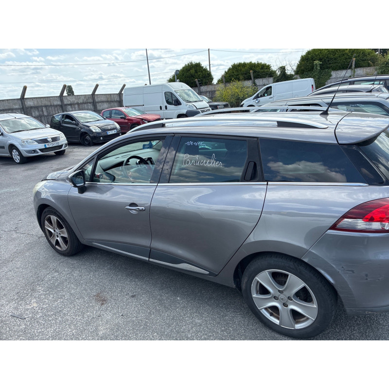 RENAULT CLIO 4 PHASE 1 BREAK 1.2i - 16V TURBO TCE 120 Photo n°14