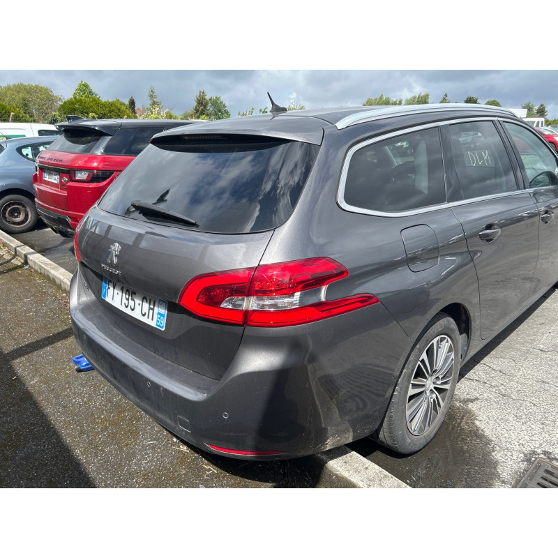 PEUGEOT 308 2 SW PHASE 2 BREAK 1.5 BLUE HDI - 16V TURBO Photo n°15
