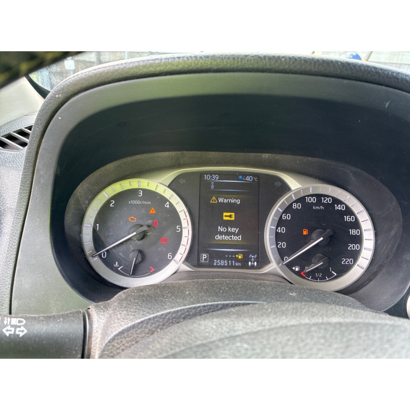 NISSAN NAVARA NP300 2.3 DCI - 16V TURBO 4X4 Photo n°20