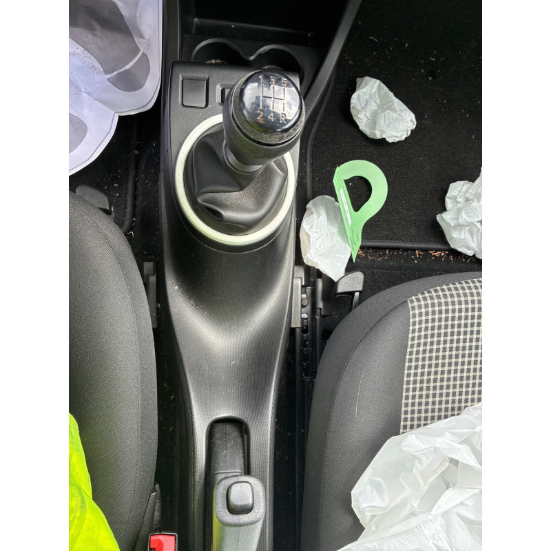 RENAULT TWINGO 3 PHASE 1 1.0i - 12V SCE 65 Photo n°21