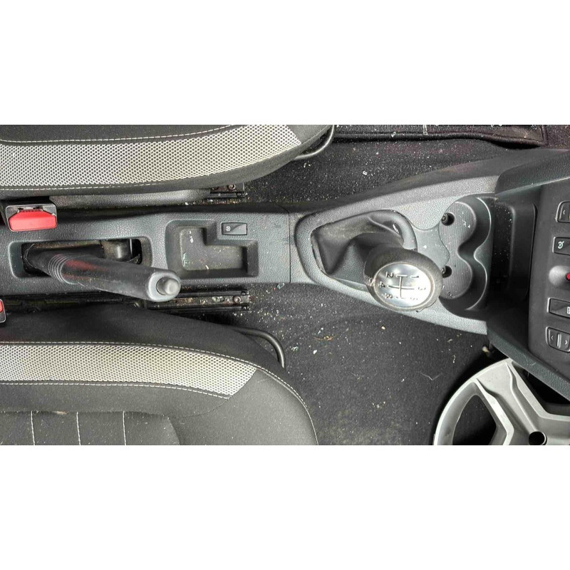 DACIA SANDERO 2 PHASE 2 0.9i - 12V TURBO TCE 90 Photo n°14