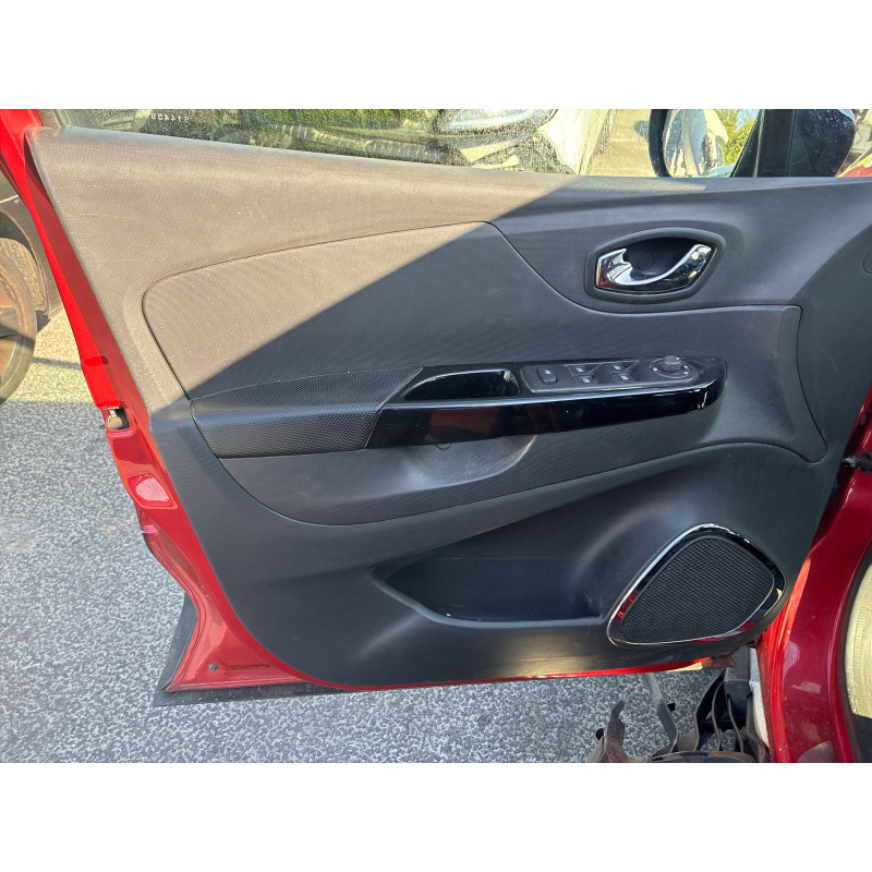 RENAULT CAPTUR 1 PHASE 1 1.5 DCI - 8V TURBO Photo n°8