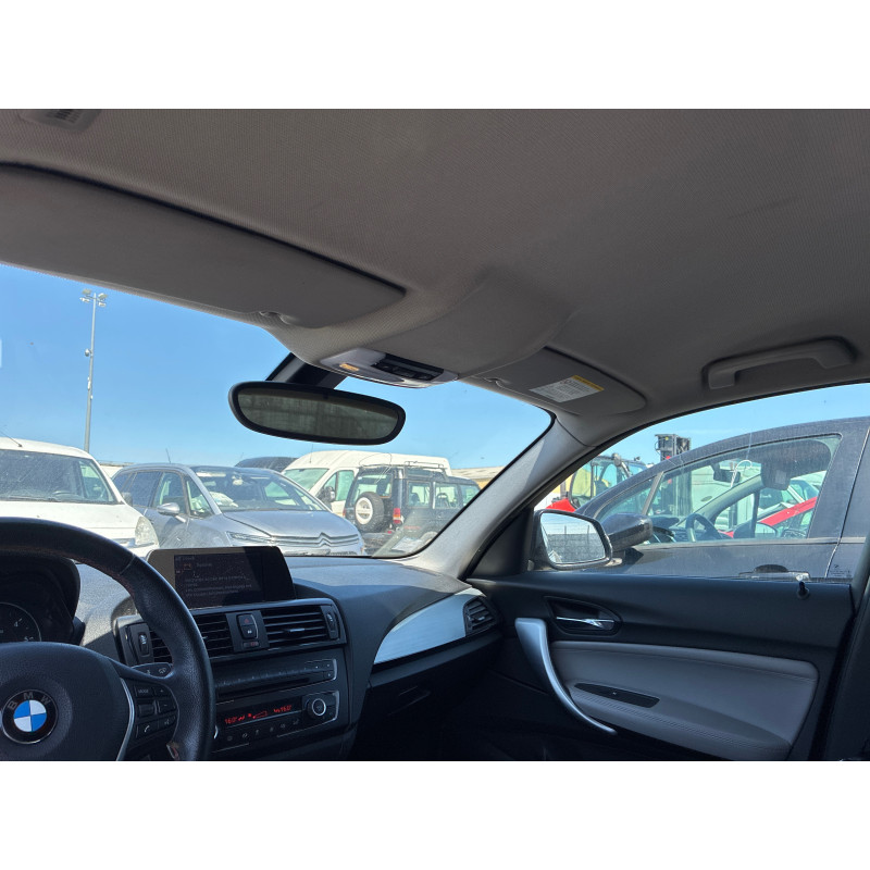 BMW SERIE 1 F20 PHASE 1 118d 2.0D - 16V TURBO Photo n°14