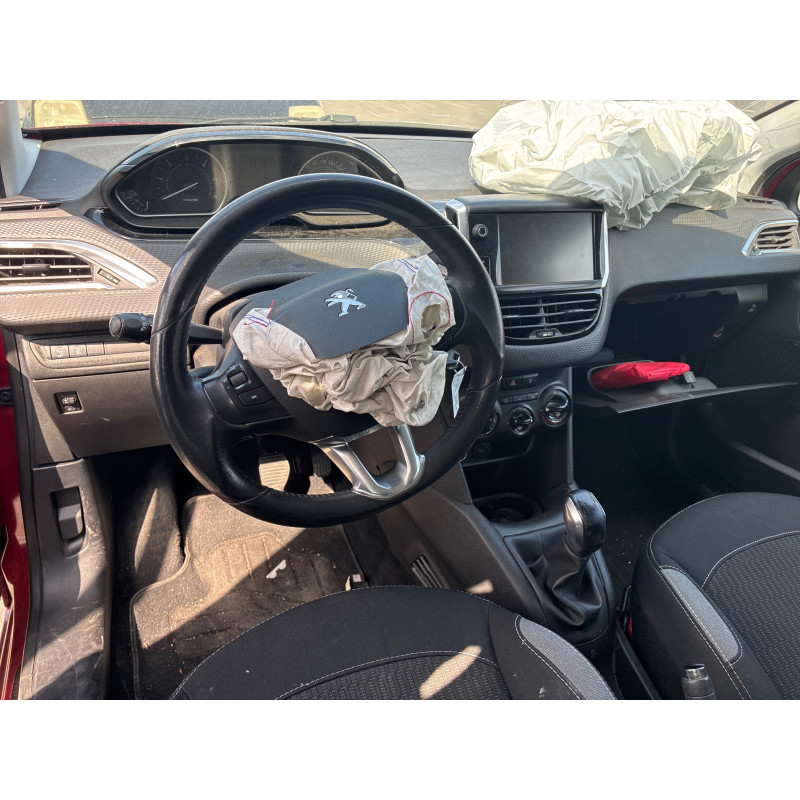 PEUGEOT 208 1 PHASE 2 1.6 BLUE HDI - 8V TURBO Photo n°12