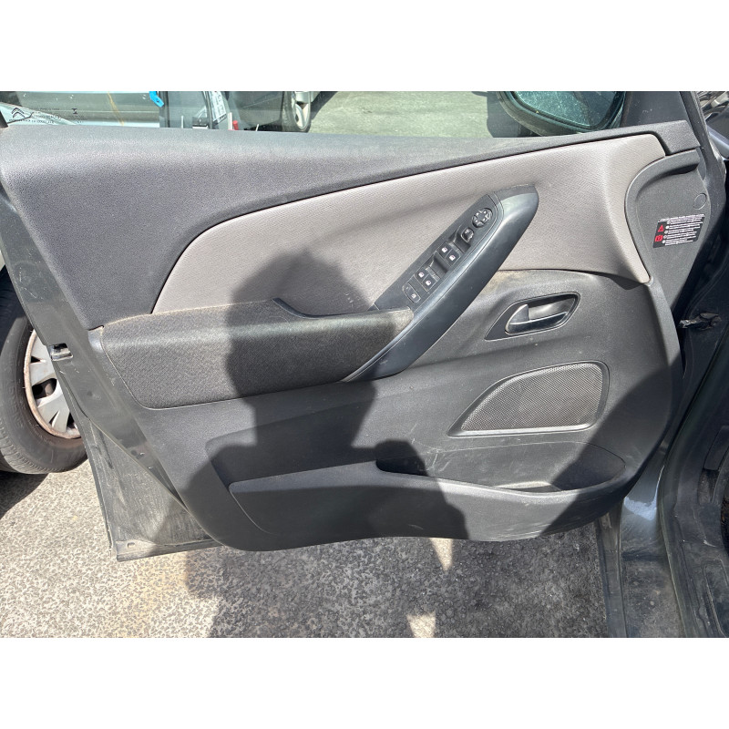 CITROEN C4 GRAND PICASSO 2 PHASE 1 1.6 HDI - 8V TURBO Photo n°9