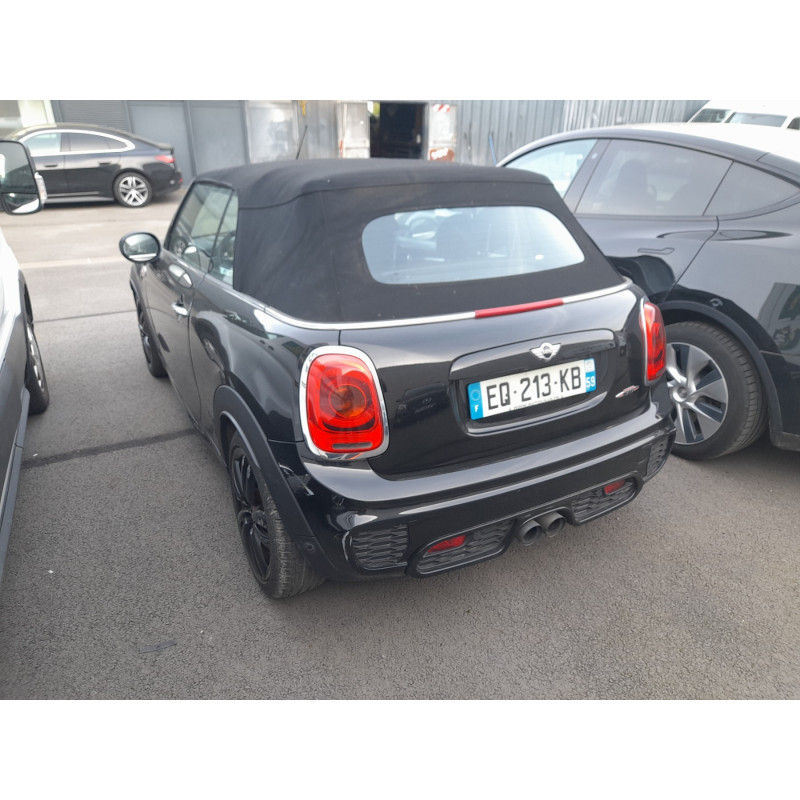 MINI MINI 3 F57 PHASE 1 CABRIOLET 2.0i - 16V TURBO JOHN COOPER WORKS Photo n°4