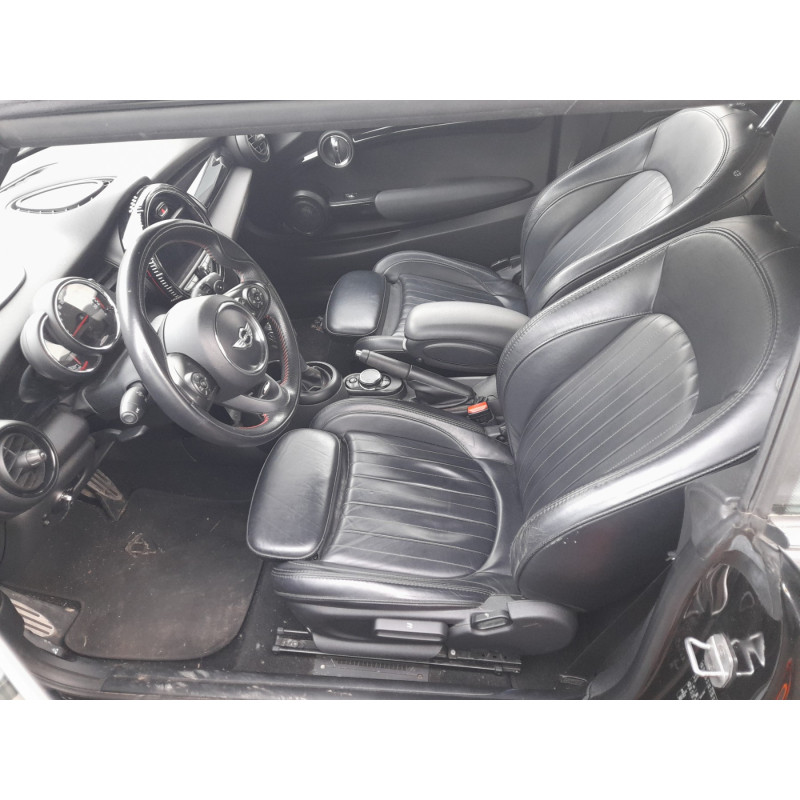 MINI MINI 3 F57 PHASE 1 CABRIOLET 2.0i - 16V TURBO JOHN COOPER WORKS Photo n°5