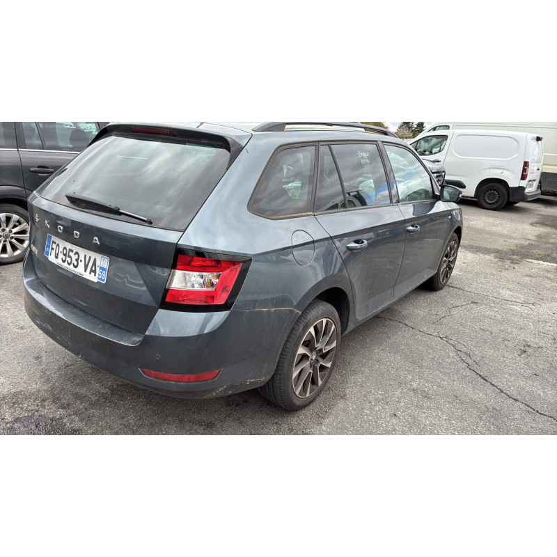 SKODA FABIA 3 PHASE 2 BREAK 1.0 TSI - 12V TURBO Photo n°3
