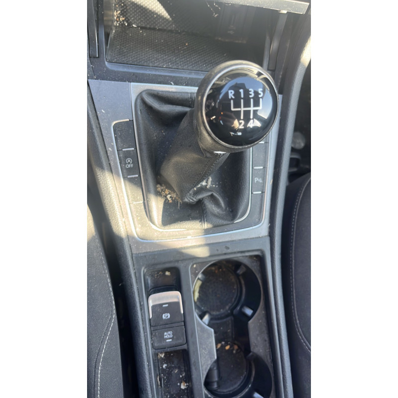 VOLKSWAGEN GOLF 7 PHASE 1 1.6 TDI - 16V TURBO Photo n°8