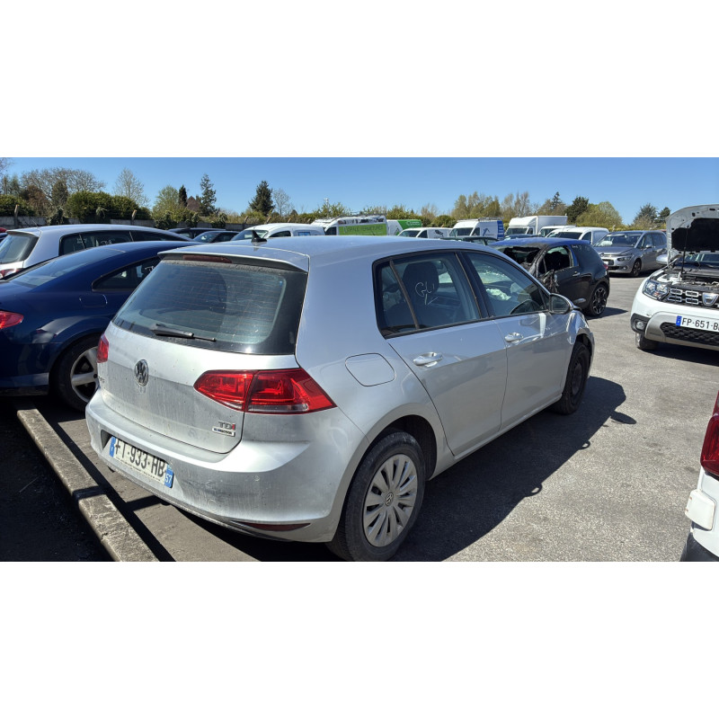 VOLKSWAGEN GOLF 7 PHASE 1 1.6 TDI - 16V TURBO Photo n°14