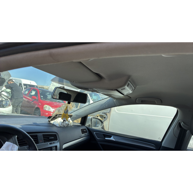 VOLKSWAGEN GOLF 7 PHASE 1 1.6 TDI - 16V TURBO Photo n°23
