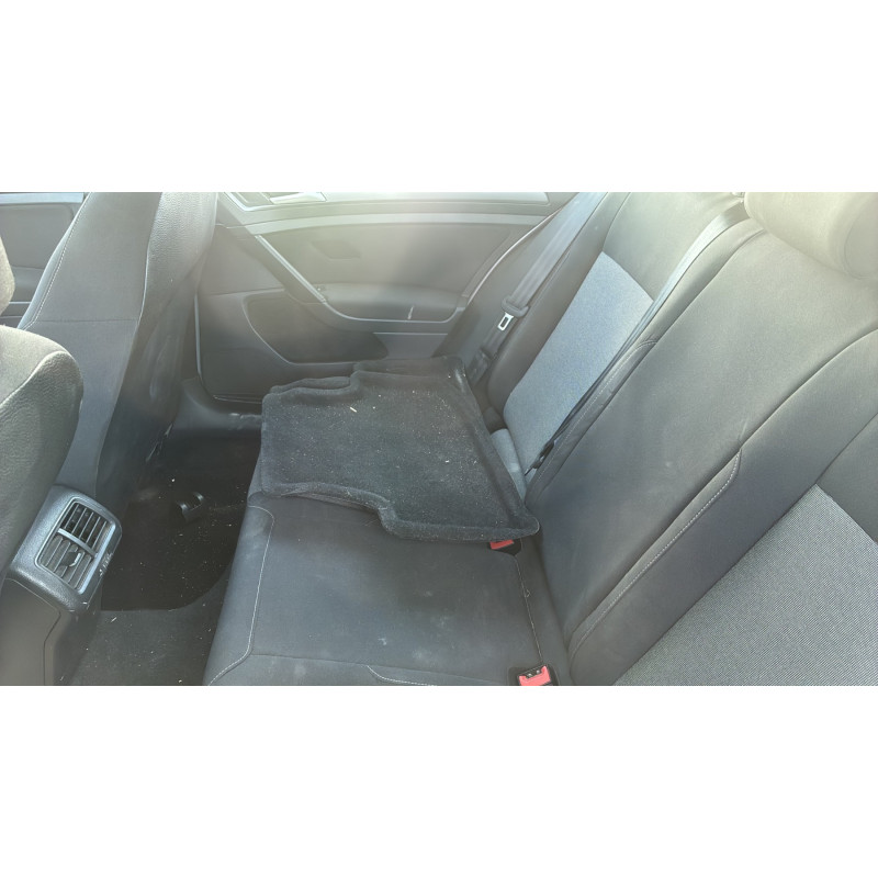VOLKSWAGEN GOLF 7 PHASE 1 1.6 TDI - 16V TURBO Photo n°24