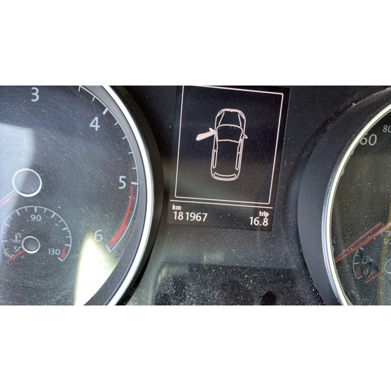 VOLKSWAGEN GOLF 7 PHASE 1 1.6 TDI - 16V TURBO Photo n°27