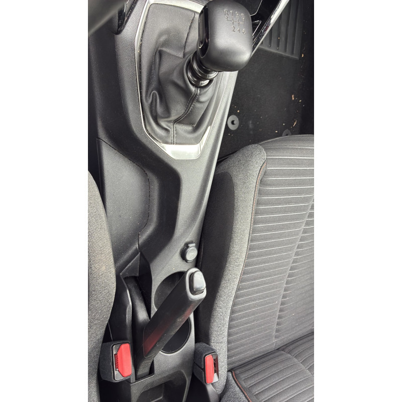 PEUGEOT 208 2 PHASE 1 1.5 BLUE HDI - 16V TURBO Photo n°19