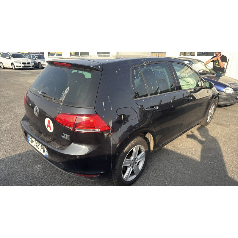 VOLKSWAGEN GOLF 7 PHASE 1 1.2 TSI - 16V TURBO Photo n°3