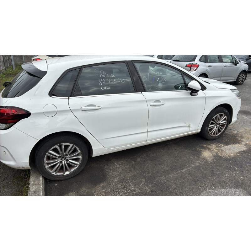 CITROEN C4 2 PHASE 2 1.2 PURETECH - 12V TURBO Photo n°6
