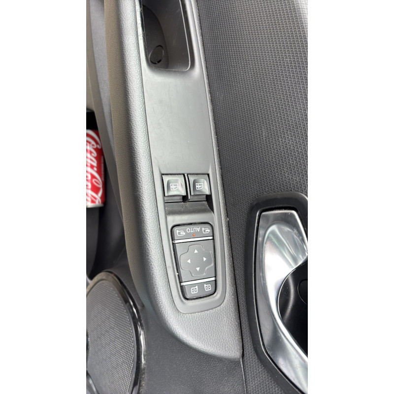 RENAULT CLIO 4 PHASE 2 0.9i - 12V TURBO TCE 90 Photo n°10