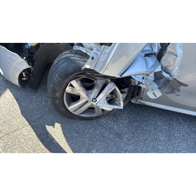 PEUGEOT 208 1 PHASE 2 1.6 BLUE HDI - 8V TURBO Photo n°19