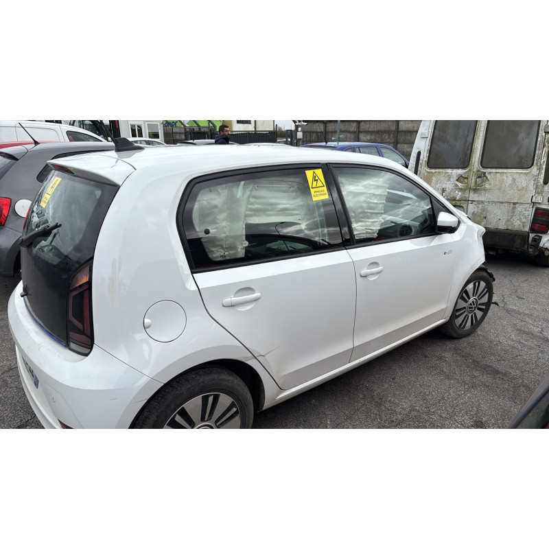VOLKSWAGEN UP PHASE 2 E-UP Photo n°6
