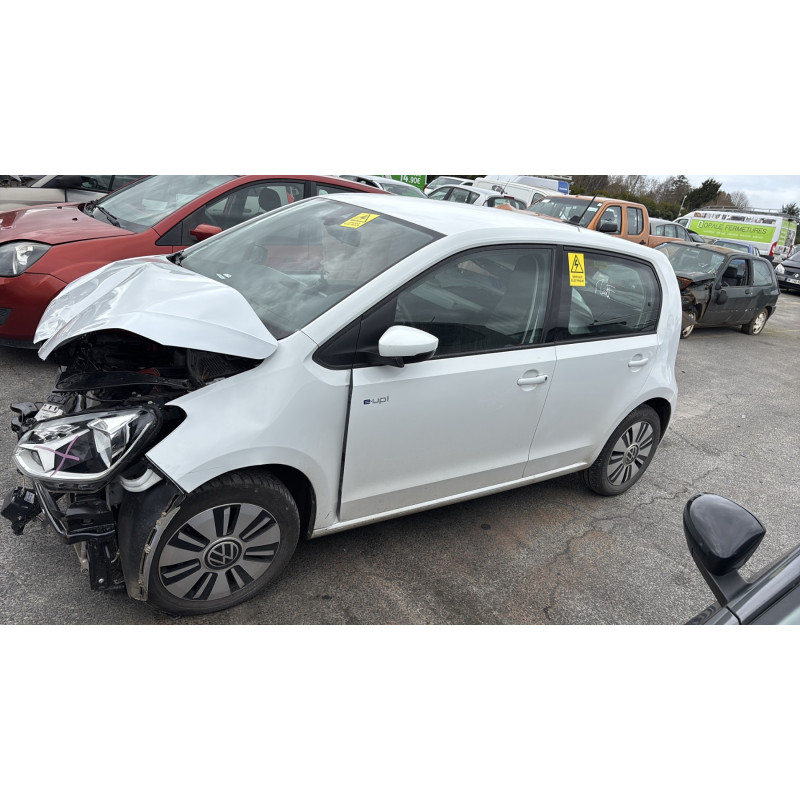 VOLKSWAGEN UP PHASE 2 E-UP Photo n°8